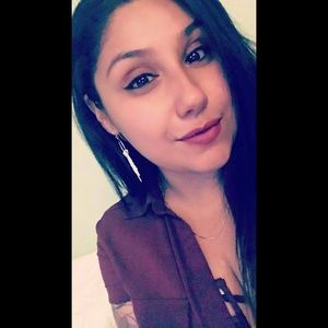 Meet your Posher, Joanna